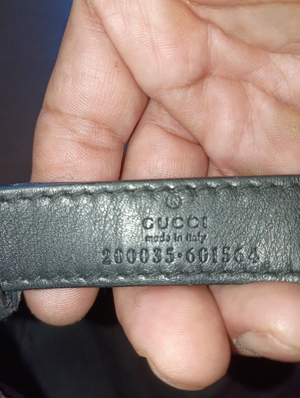 Gucci Black Leather Men’s Belt Strap with Embossed Logo